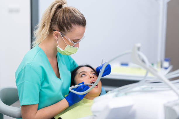 Best Weekend Emergency Dentist in San Elizario, TX
